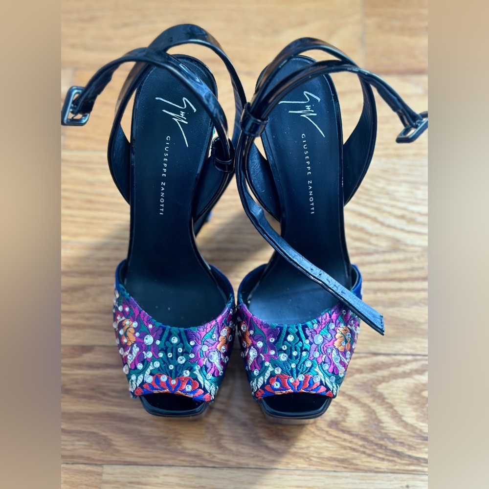 GIUSEPPE ZANOTTI HIGH HEELS SZ 38.5